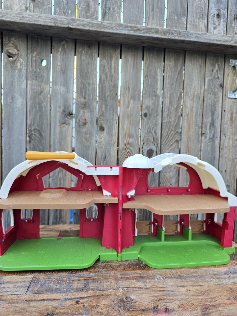 Battat Kids Red Play Barn forToddlers Toys. - Picture 5 of 7